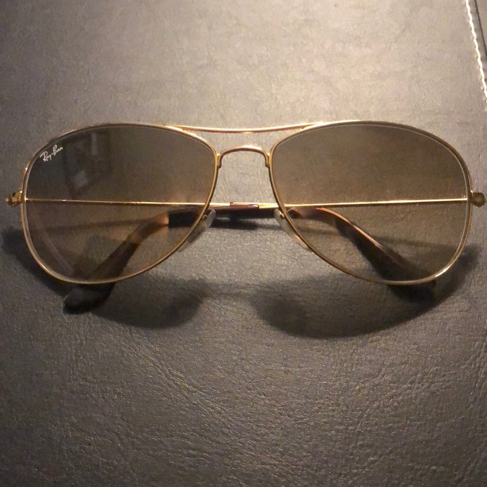 Ray-Ban Women’s Gold Aviators